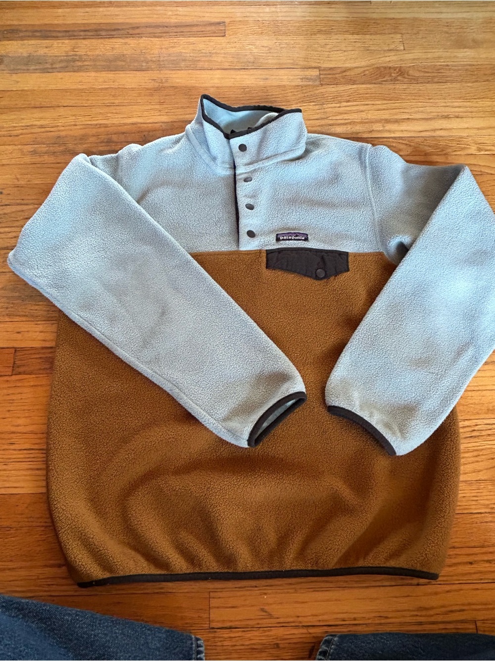 Patagonia Two-Tone Snap-T Fleece Pullover - Light Gray & Brown